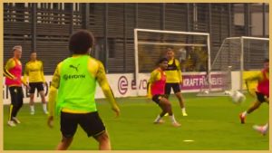 Borussia Dortmund – Transition Game With Finishing