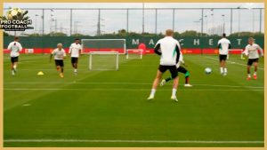 Manchester United – Intense Passing Drill